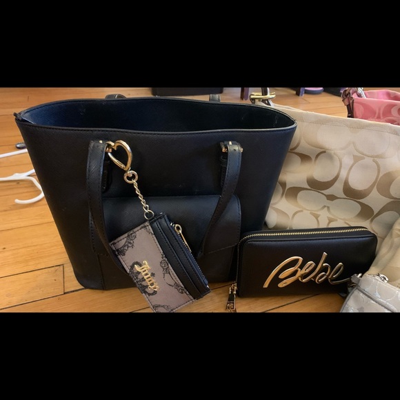 9 purses,6 wallets,6 clutches,all top brands - Picture 11 of 16